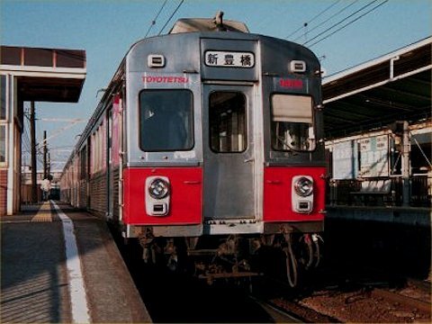 豊橋鉄道1800系の初期ラッピングの画像