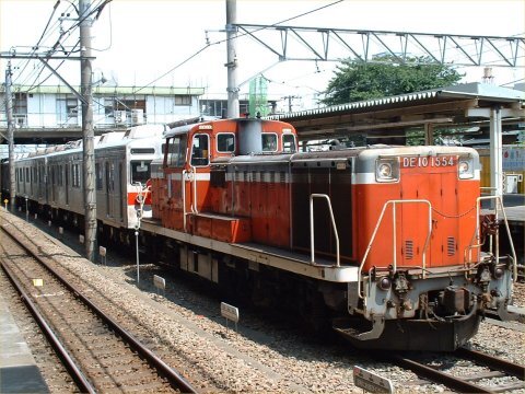 長野電鉄用8500系甲種輸送の画像