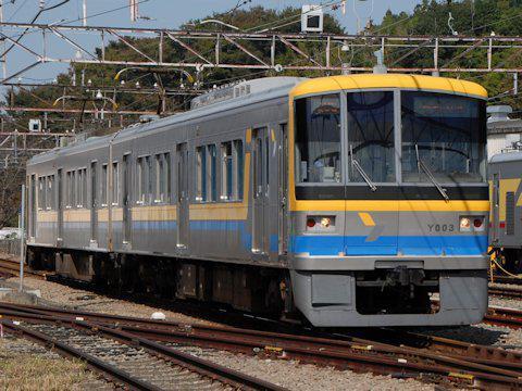 横浜高速鉄道Y000系の画像